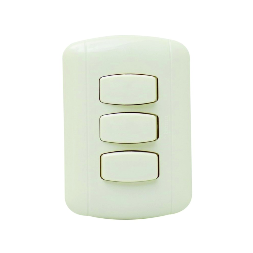 Interruptor triple empotrable